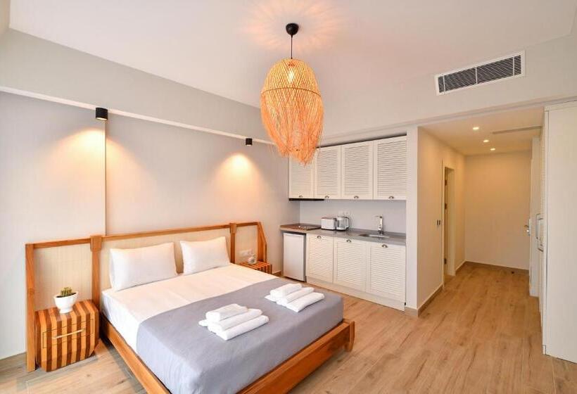 Номер Стандарт Вид на Море, Bliss Loft