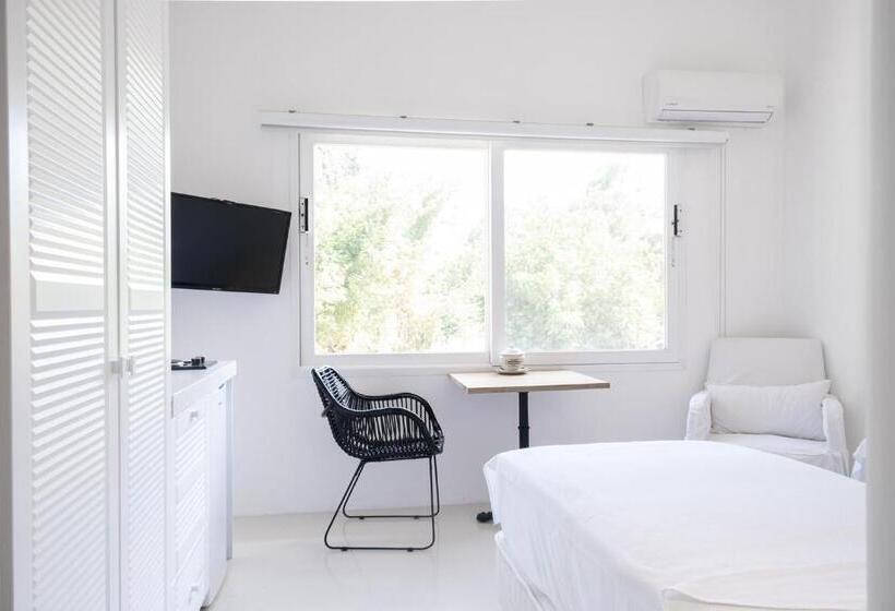 Люкс, Yasos Suites