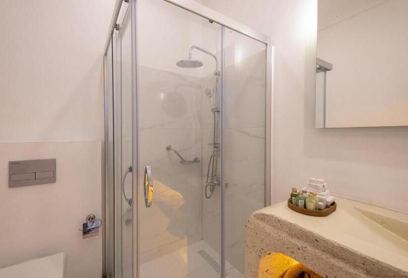 Номер Стандарт с Террасой, Yasos Suites