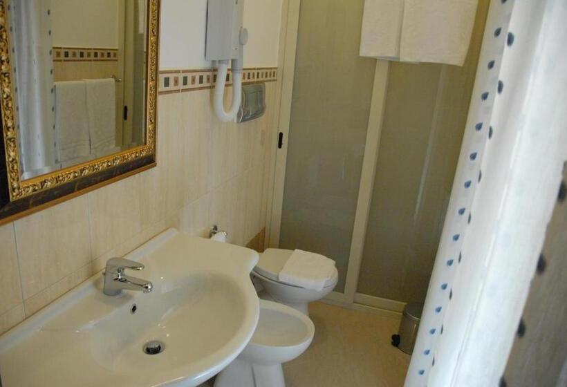 Четырехместный Номер Deluxe, Garibaldi Relais