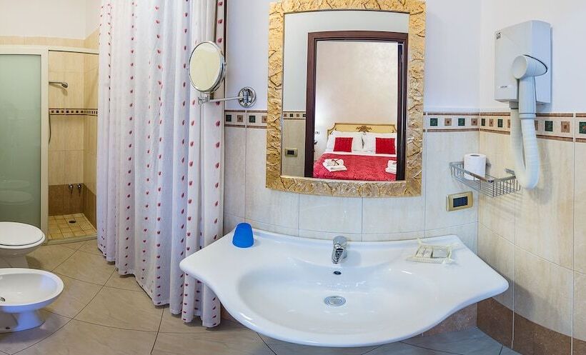 Номер Стандарт, Garibaldi Relais