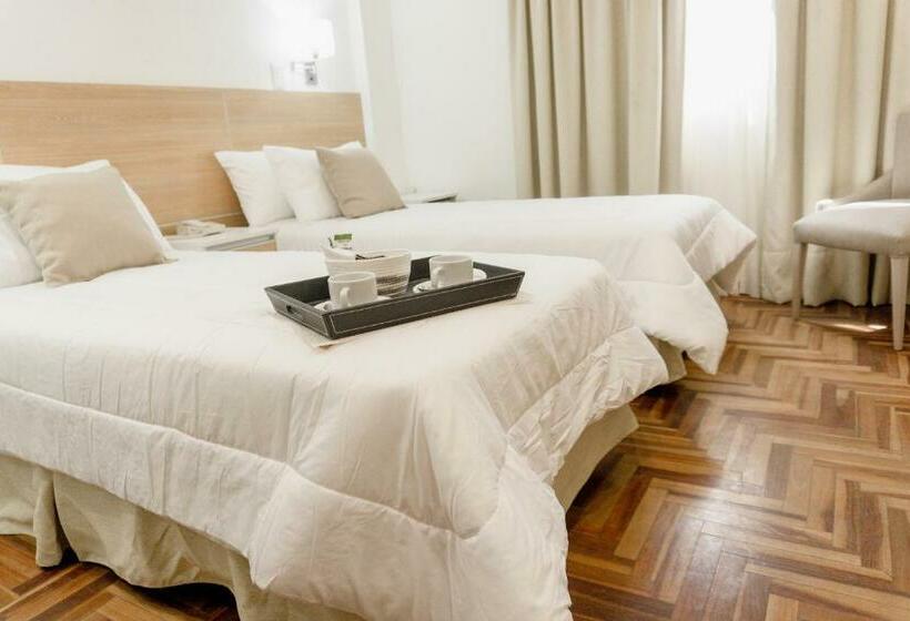 Четырехместный Номер Классик, Mediterráneo Hotel Y Spa