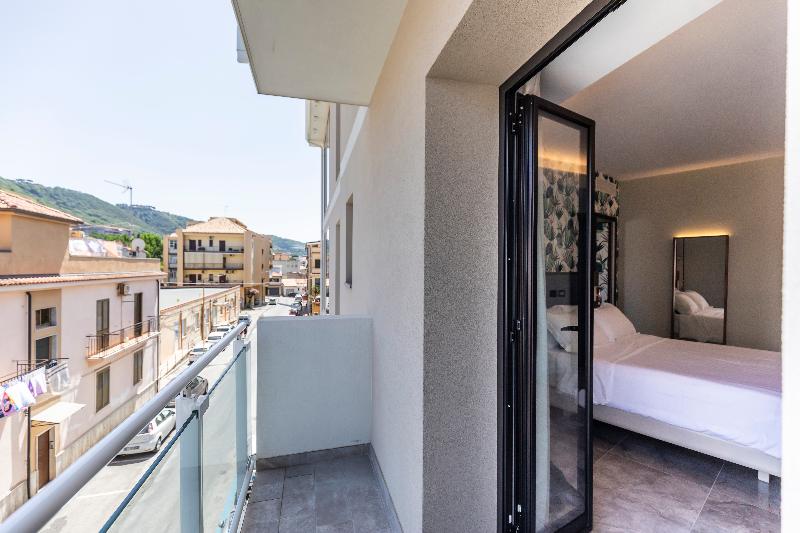 スーペリアールーム, Solmaris Tropea Rooms & Suites