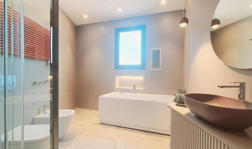キングサイズベッドのスタンダードルーム, Solmaris Tropea Rooms & Suites