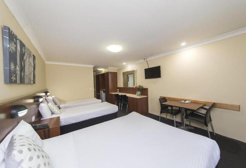 패밀리 룸, Rocky Resort Motor Inn