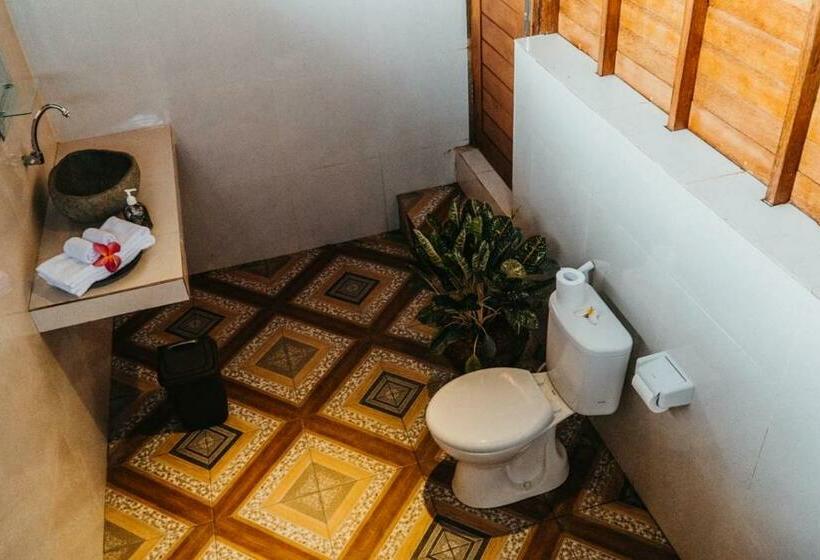 Kertre Néző Standard Bungalow, Taman Tirta Villas Lembongan