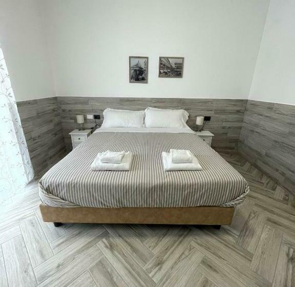 غرفة ديلوكس مزودة بشرفة, Holiday Rooms Rho