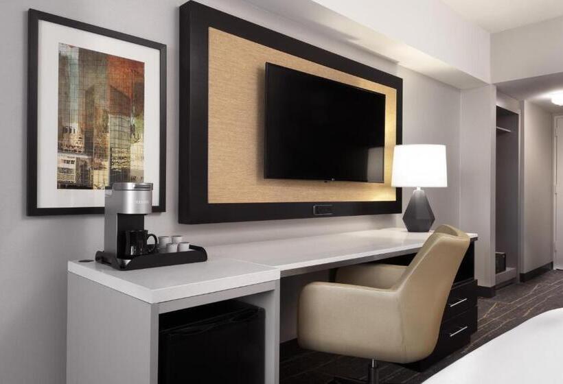 اتاق استاندارد با تخت دو نفره بزرگ, Holiday Inn   Chicago Dwtn   The Mart, An Ihg