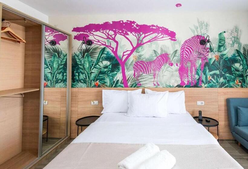 اتاق سوپریور با بالکن, Ibis Styles Venus