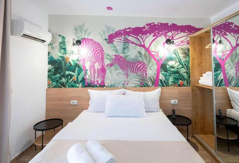 سوییت سوپریور, Ibis Styles Venus