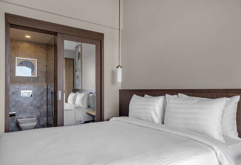 Номер Стандарт Вид на Бассейн, Fairfield By Marriott Goa Calangute