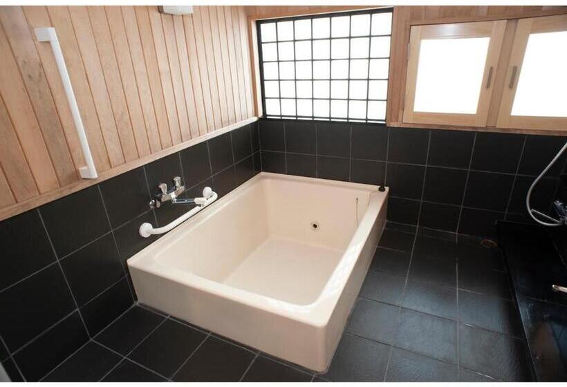 خانه 1 خوابه, Guest House Tou   Vacation Stay 26345v