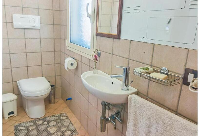 اتاق استاندارد چهار تخته, Eco Hostel Vela Vega