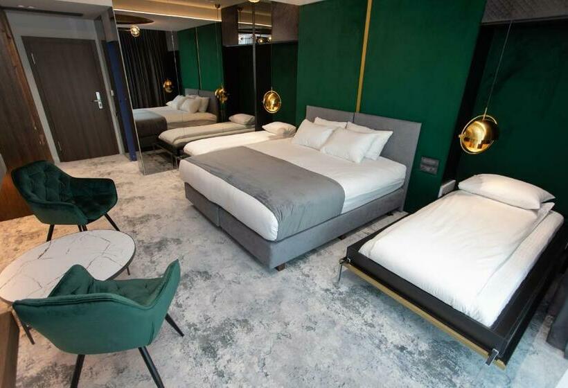 Номер Deluxe с Балконом, Vila Avy