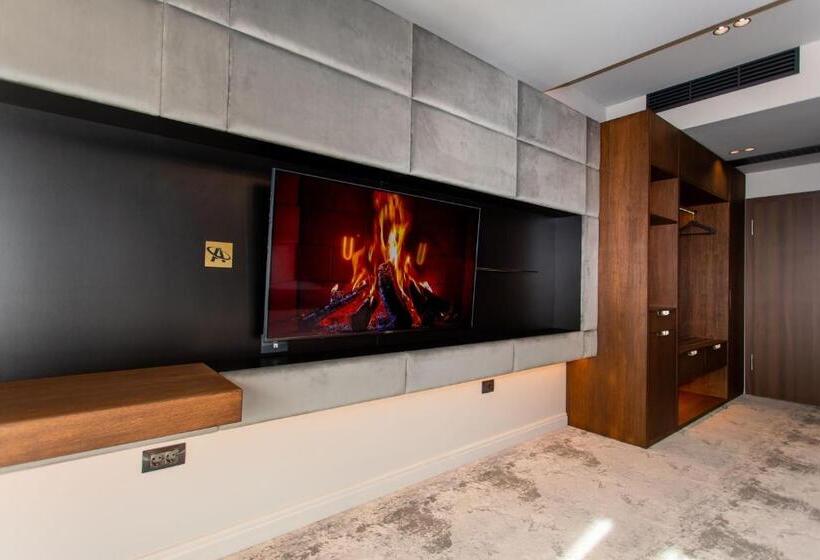 Номер Deluxe, Vila Avy