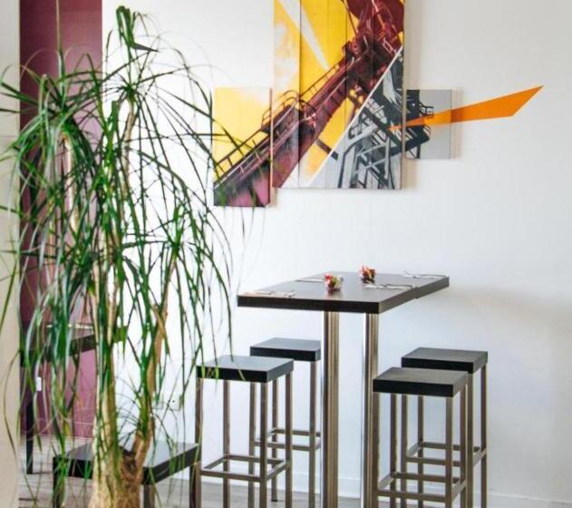 استودیو خانوادگی, Twenty Business Flats Lille Grand Stade