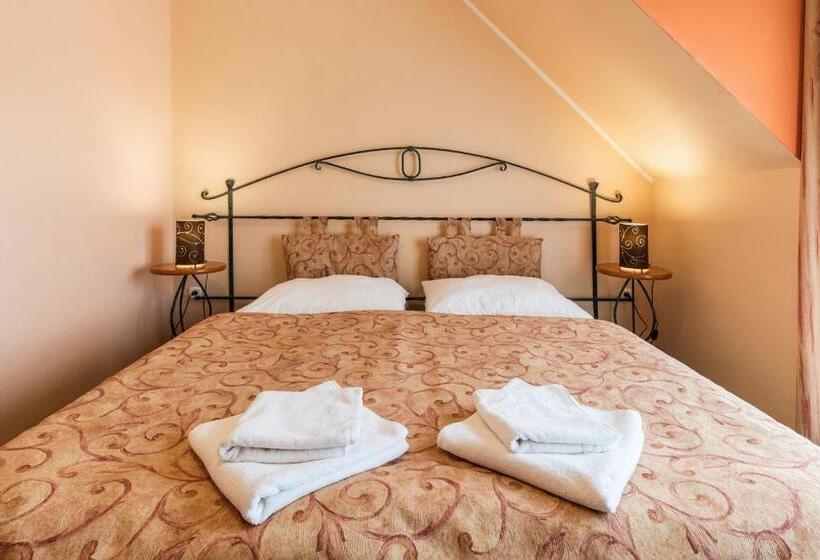 Номер Стандарт, Kyjovský Pivovar   Hotel, Restaurace, Pivní Lázně
