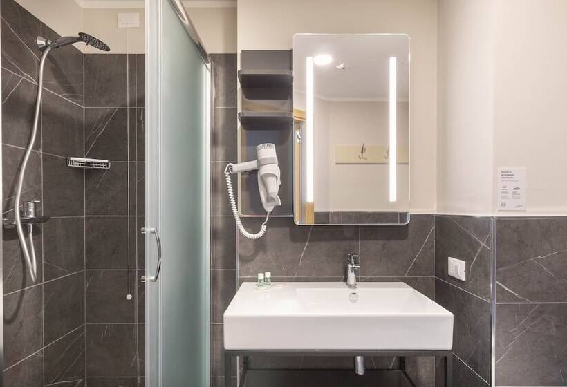 Номер Стандарт Адаптированный для Инвалидов, B&B Hotel Roma Fiumicino Aeroporto Fiera 2