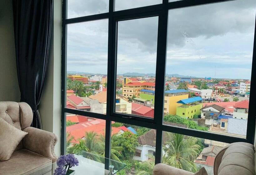 جناح مزوَّد بشرفة, Kampot Sunny