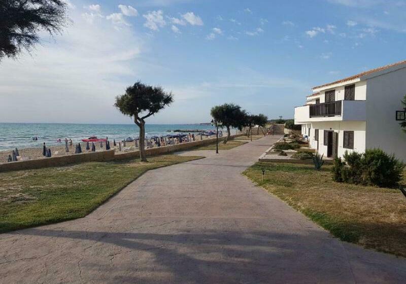 آپارتمان 2 خوابه, Kamarina Resort