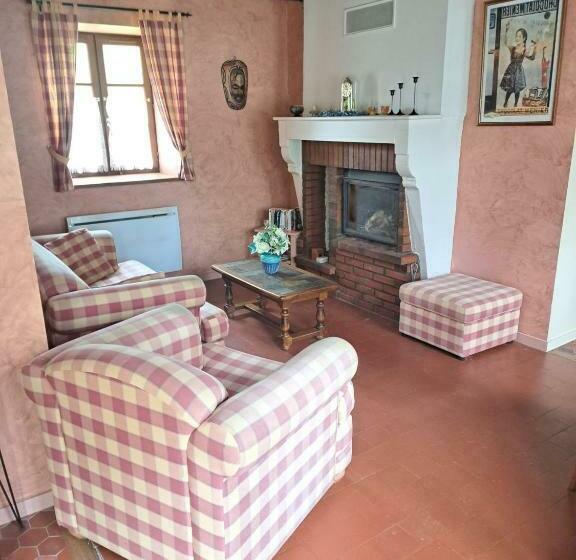 Дом 2 Спальни, Domaine De Sainte Anne