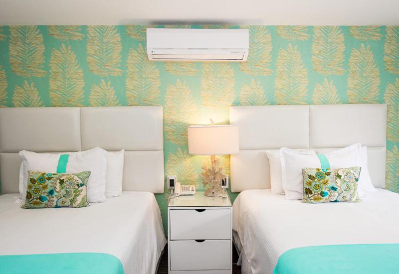 Полулюкс Вид на Бассейн, Colombe Hotel Boutique