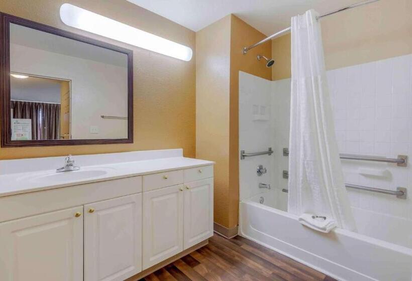 Студия Стандарт, Extended Stay America Select Suites   Raleigh   Rtp   4610 Miami Blvd