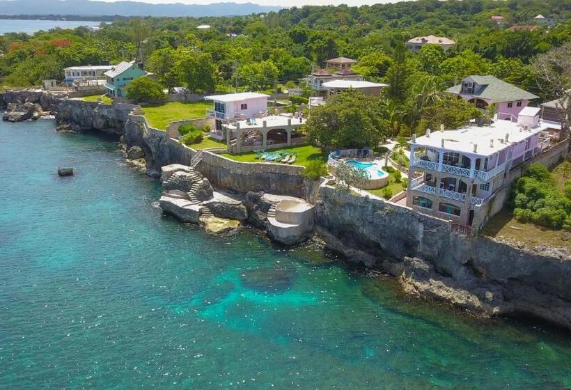 سوییت, Home Sweet Home Resort