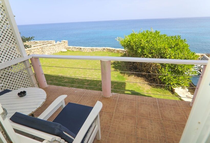 سوییت با چشم‌انداز دریا, Home Sweet Home Resort