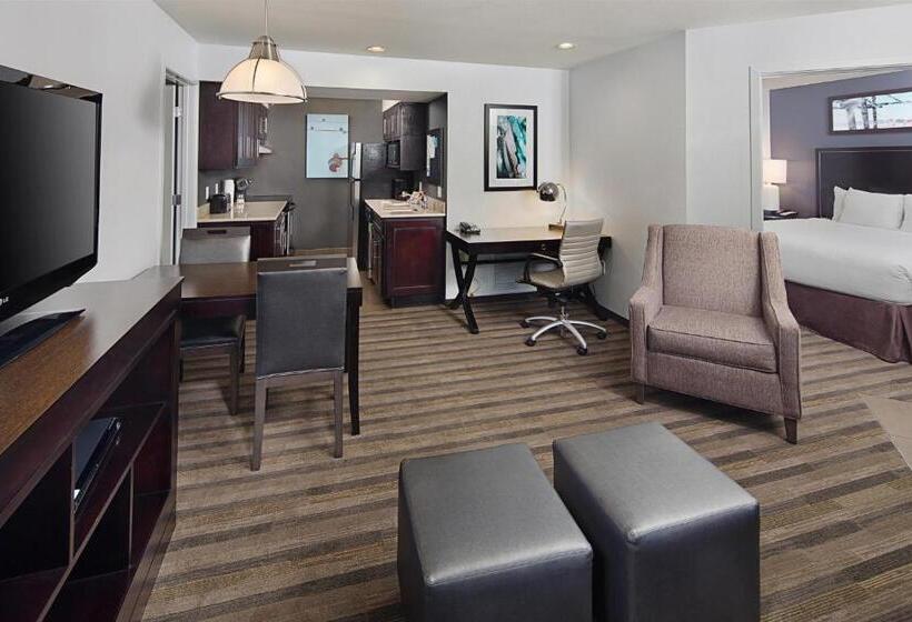스위트 킹사이즈 침대, Hyatt House Belmont Redwood Shores