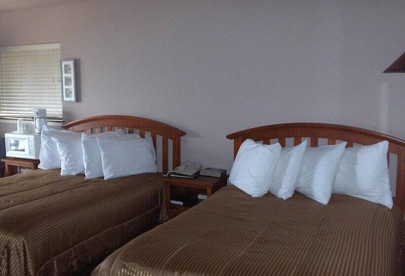Quarto Estandar 2 Camas Casal, Surf Inn