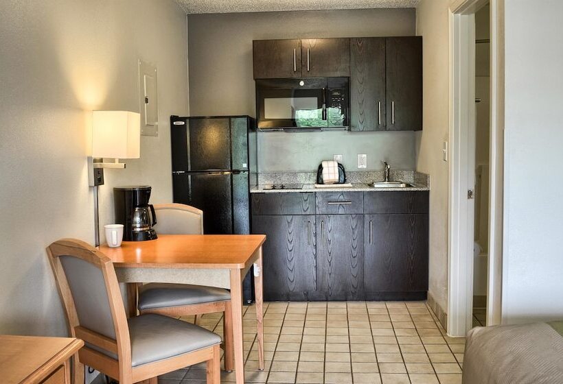 Номер Стандарт 2 Двуспальные Кровати, Studio 6pascagoula, Ms