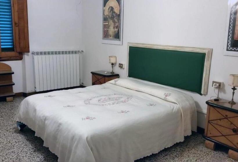 Номер Стандарт Совместная Ванная, Agriturismo Frigionaia