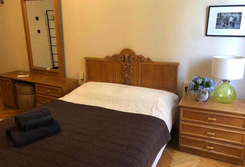اتاق استاندارد, Samno Guest House