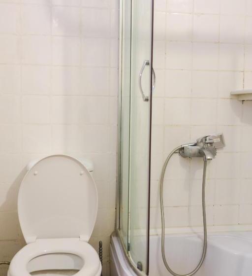 اتاق اکونومی, Samno Guest House