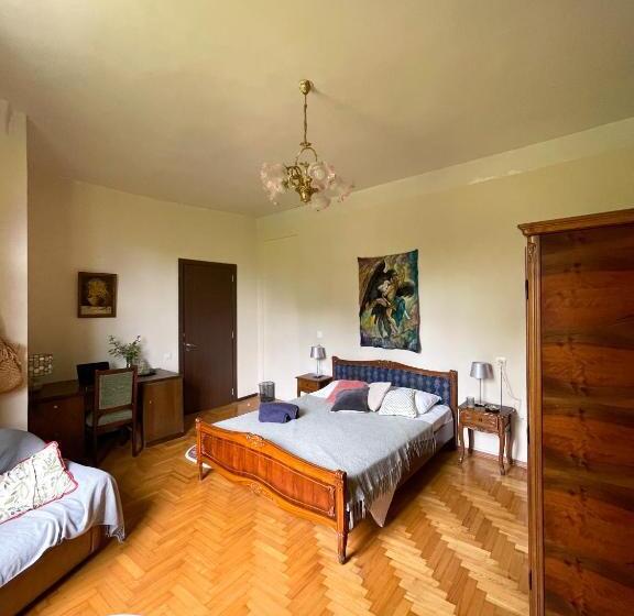 اتاق استاندارد با چشم‌انداز باغ, Samno Guest House