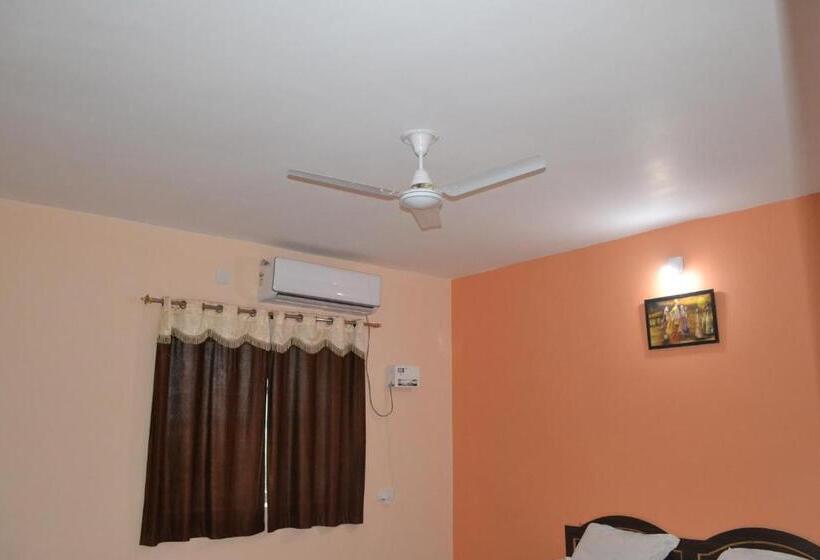 Номер Economy, Maurya Vihar Bodhgaya