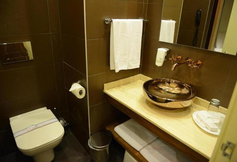 اتاق استاندارد, Adana Plaza