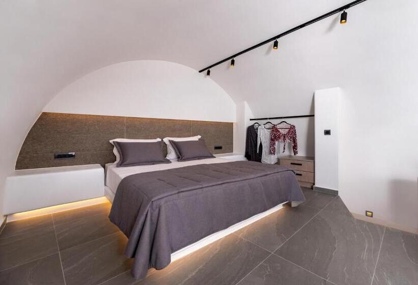 سوییت سوپریور با چشم‌انداز دریا, Neoma Luxury Suites