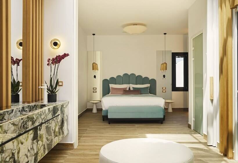 سوئیت پرزیدنت, Cresanto Luxury Suites