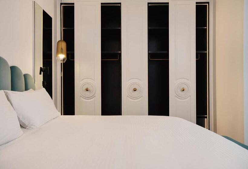 سوئیت پرزیدنت, Cresanto Luxury Suites