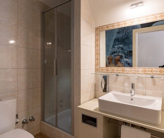 Номер Стандарт с Гостиной, Amedia Plaza Wels, Trademark Collection By Wyndham