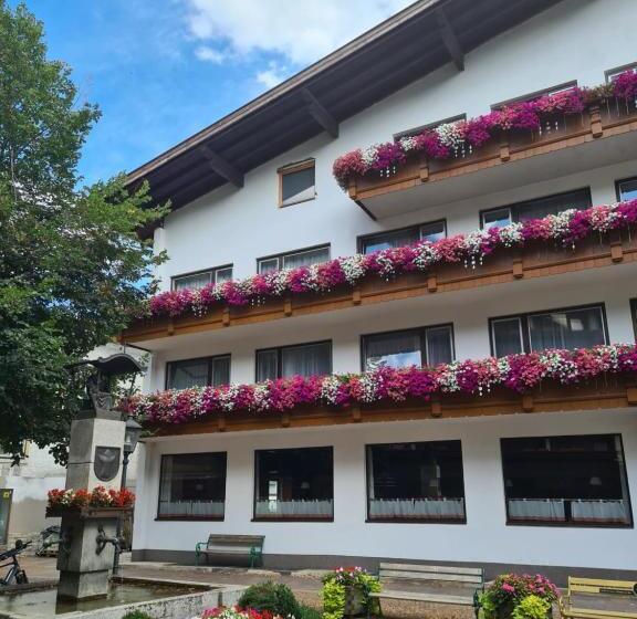 Четырехместный Номер Стандарт, Gasthof Hotel Kirchenwirt
