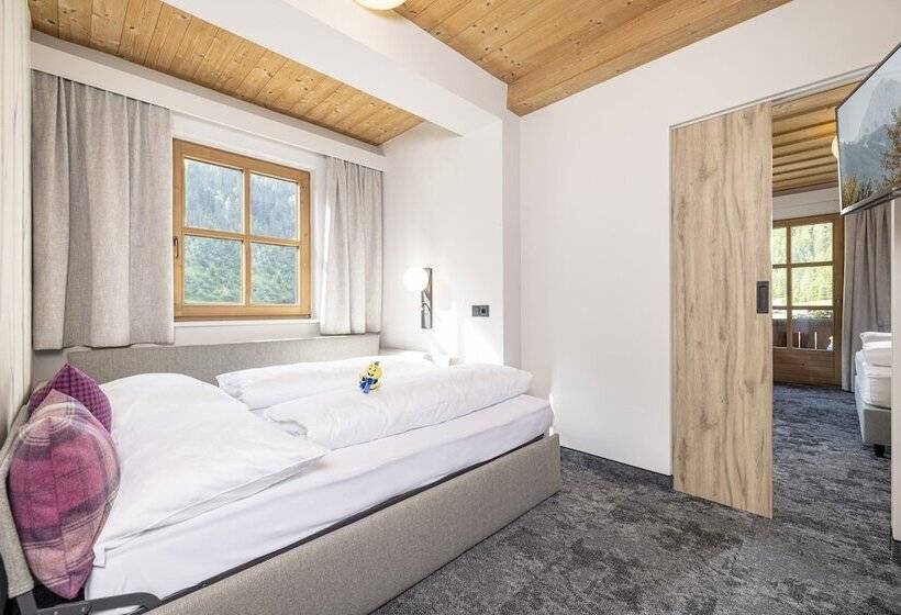 Полулюкс, Kinder  & Gletscherhotel Hintertuxerhof