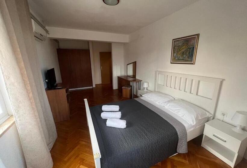 4인용 스탠다드 룸, Linc Rooms & Apartments