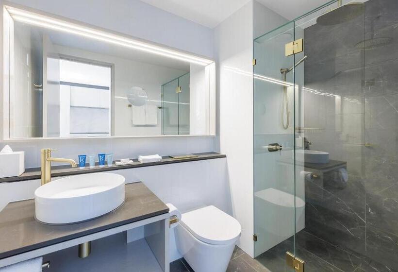 스위트, Meriton Suites Surfers Paradise