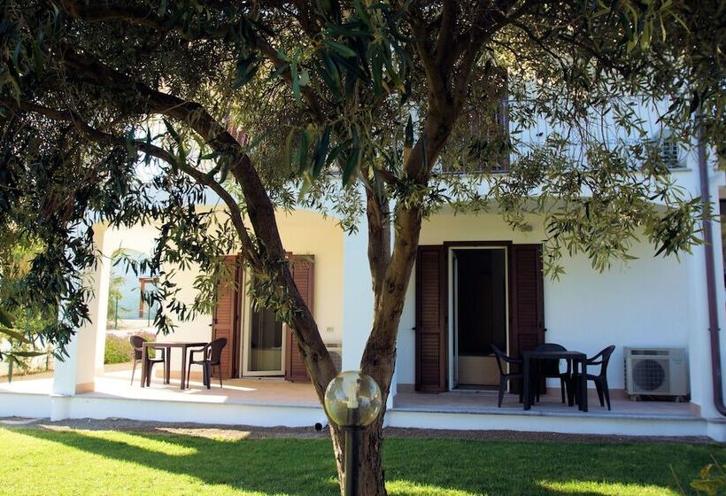 استودیوی استاندارد, Sa Fiorida Appartamenti