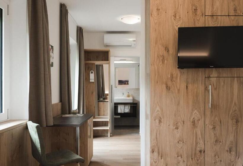 اتاق استاندارد یک نفره, Panorama Hotel Garni Bühlerhof