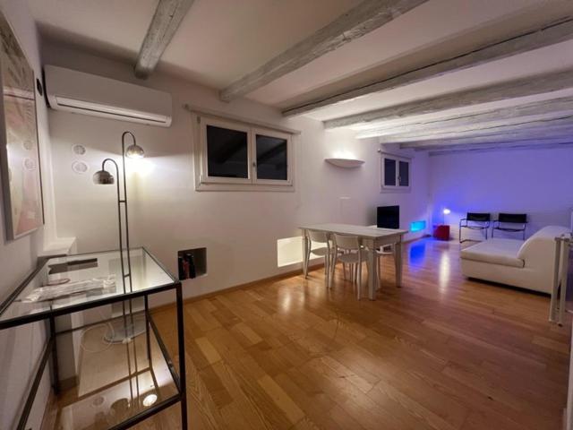 Апартаменты 1 Спальня, Legrenzi Rooms
