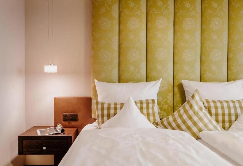 Classic room with balcony, Der Eisvogel   Wellness  & Genuss